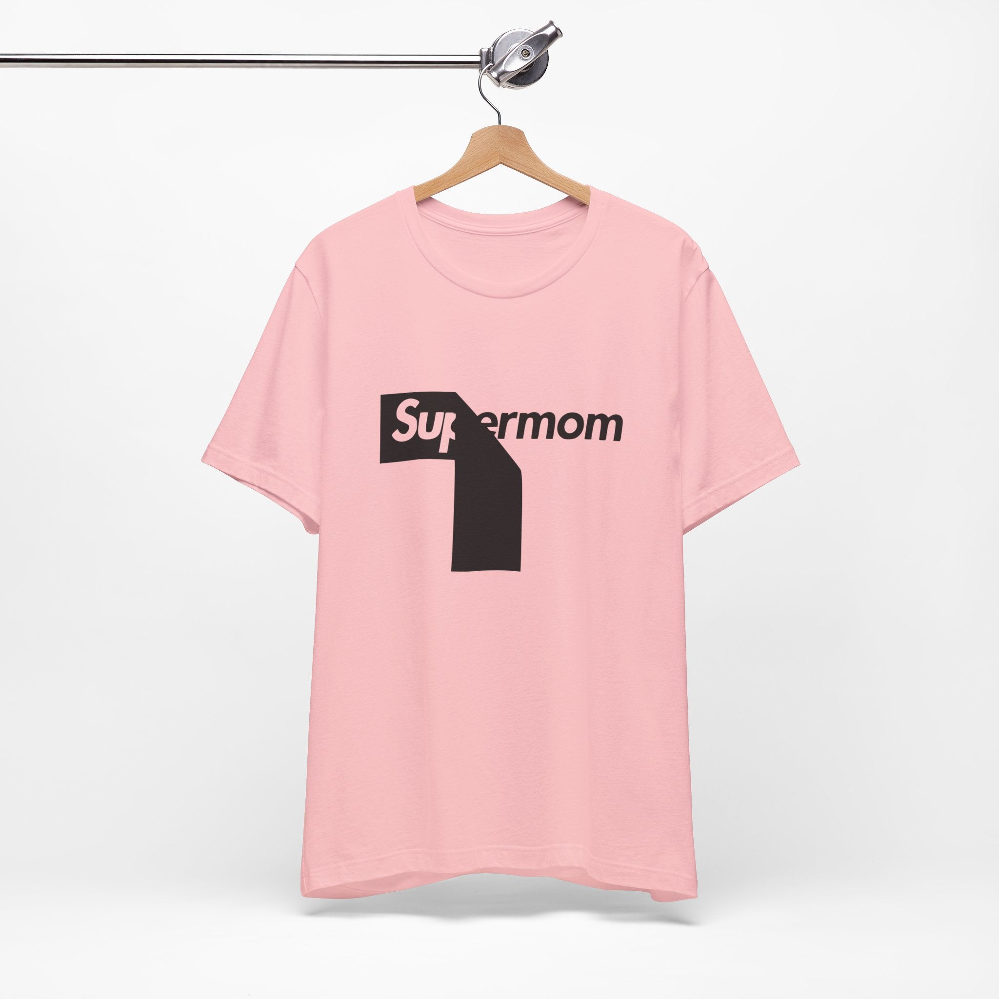 SUPER MOM TEE