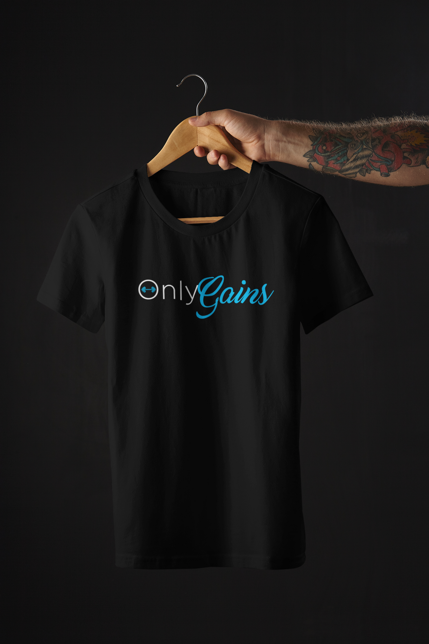 ONLY GAINS TEE