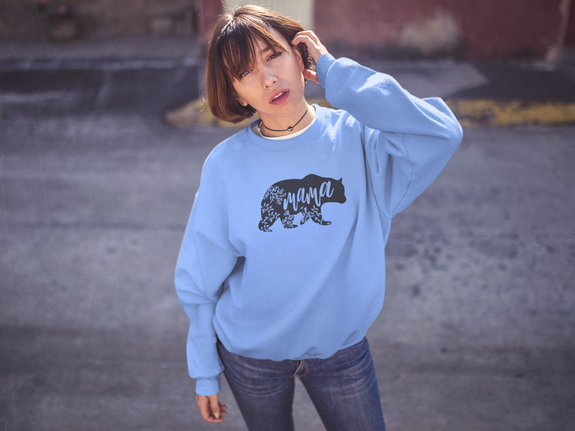 MAMA BEAR CREWNECK SWEATSHIRT